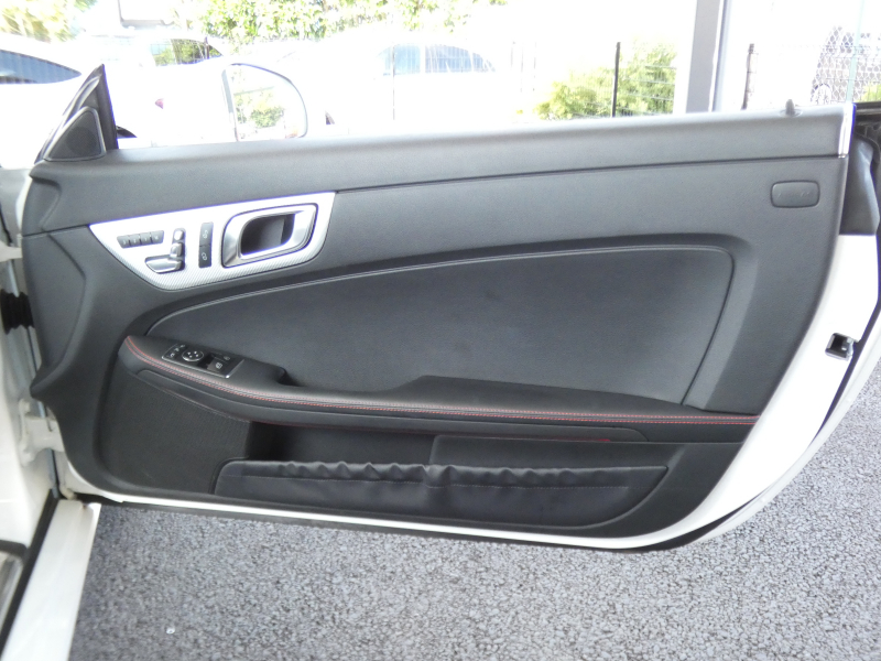 メルセデスベンツ SLCクラス SLC180 ｽﾎﾟｰﾂ ﾚｰﾀﾞｰｾｰﾌﾃｨPKG　9速AT AMGｴｱﾛ&18AW ｷｰﾚｽｺﾞｰ  黒本革ｼｰﾄ/ﾋｰﾀｰ HDDﾅﾋﾞ 地ﾃﾞｼﾞ Bｶﾒﾗ ﾀﾞｲﾅﾐｯｸｾﾚｸﾄ ﾀﾞｯｼｭﾎﾞｰﾄﾞｸﾛｯｸ LEDﾍｯﾄﾞﾗｲﾄ/ｱﾀﾞﾌﾟﾃｨﾌﾞHB ﾏﾙﾁｶﾗｰｱﾝﾋﾞｴﾝﾄﾗｲﾄ　2年保証付