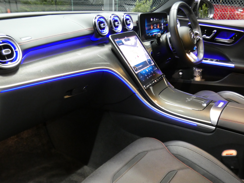 AMG Cクラス C43 4MATIC レーダーセーフティPKG 1オーナー BSG搭載 現行型 AMGエアロ&19AW AMGナイトPKG パフォーマンスサウンド リアアクスルステアリング 黒本革シート/ヒーター/ベンチレーター MBUXナビ 地デジ 360カメラ Burmester HUD DIGITALライト 新車保証継承可能