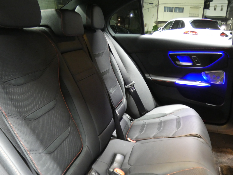 AMG Cクラス C43 4MATIC レーダーセーフティPKG 1オーナー BSG搭載 現行型 AMGエアロ&19AW AMGナイトPKG パフォーマンスサウンド リアアクスルステアリング 黒本革シート/ヒーター/ベンチレーター MBUXナビ 地デジ 360カメラ Burmester HUD DIGITALライト 新車保証継承可能