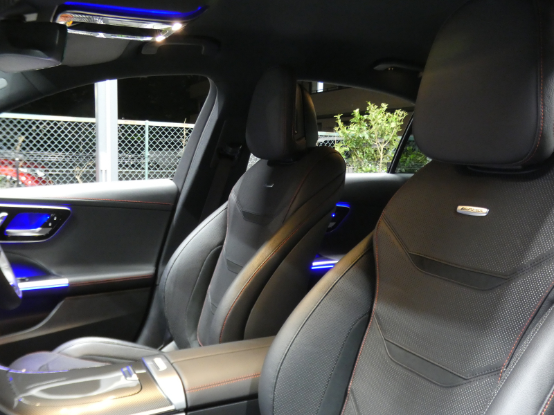 AMG Cクラス C43 4MATIC レーダーセーフティPKG 1オーナー BSG搭載 現行型 AMGエアロ&19AW AMGナイトPKG パフォーマンスサウンド リアアクスルステアリング 黒本革シート/ヒーター/ベンチレーター MBUXナビ 地デジ 360カメラ Burmester HUD DIGITALライト 新車保証継承可能