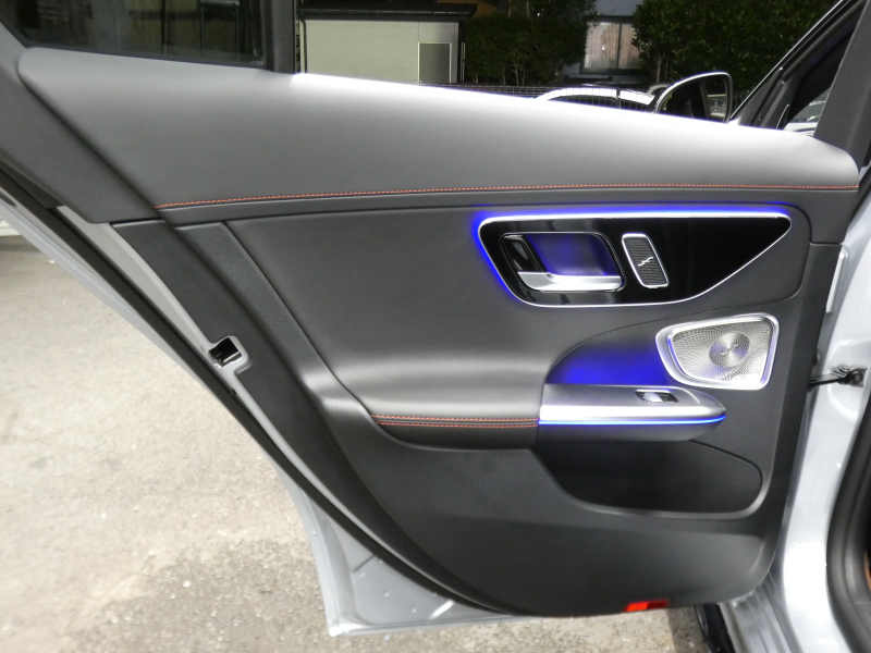 AMG Cクラス C43 4MATIC レーダーセーフティPKG 1オーナー BSG搭載 現行型 AMGエアロ&19AW AMGナイトPKG パフォーマンスサウンド リアアクスルステアリング 黒本革シート/ヒーター/ベンチレーター MBUXナビ 地デジ 360カメラ Burmester HUD DIGITALライト 新車保証継承可能