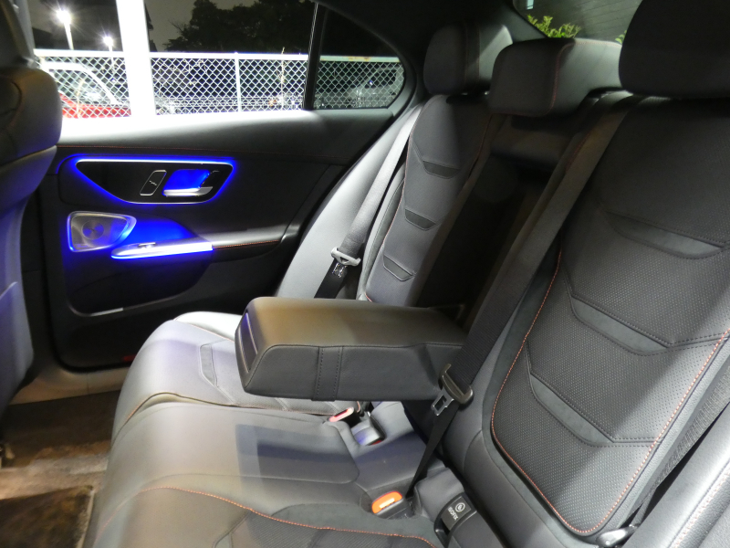 AMG Cクラス C43 4MATIC レーダーセーフティPKG 1オーナー BSG搭載 現行型 AMGエアロ&19AW AMGナイトPKG パフォーマンスサウンド リアアクスルステアリング 黒本革シート/ヒーター/ベンチレーター MBUXナビ 地デジ 360カメラ Burmester HUD DIGITALライト 新車保証継承可能