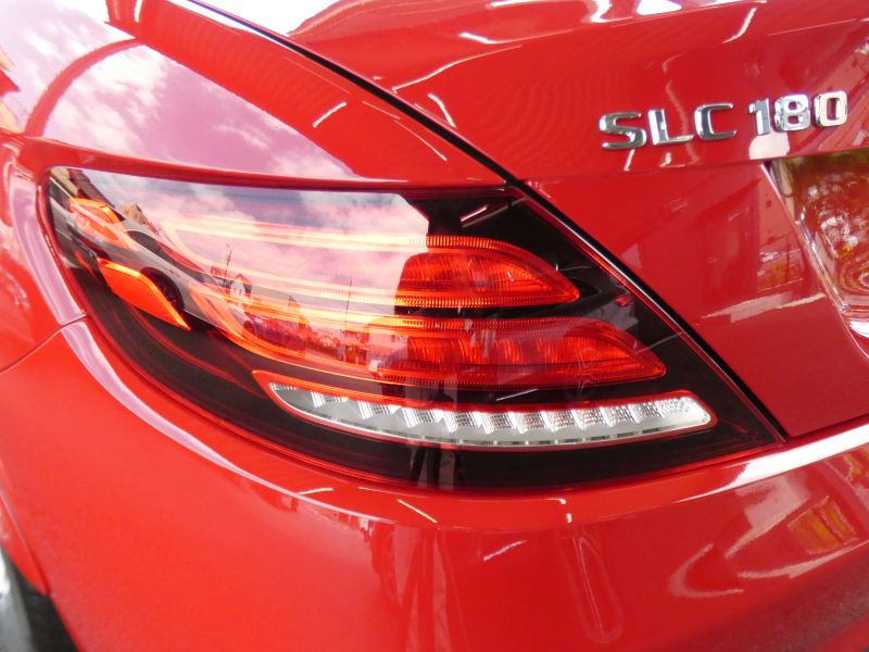 メルセデスベンツ SLCクラス SLC180 ｽﾎﾟｰﾂ ﾚｰﾀﾞｰｾｰﾌﾃｨPKG　1ｵｰﾅｰ 9速AT AMGｴｱﾛ&18AW ｷｰﾚｽｺﾞｰ 黒本革ｼｰﾄ/ﾋｰﾀｰ HDDﾅﾋﾞ 地ﾃﾞｼﾞ Bｶﾒﾗ ﾀﾞｲﾅﾐｯｸｾﾚｸﾄ ﾀﾞｯｼｭﾎﾞｰﾄﾞｸﾛｯｸ 純正ﾄﾞﾗﾚｺ LEDﾍｯﾄﾞﾗｲﾄ/ｱﾀﾞﾌﾟﾃｨﾌﾞHB ﾏﾙﾁｶﾗｰｱﾝﾋﾞｴﾝﾄﾗｲﾄ　2年保証付