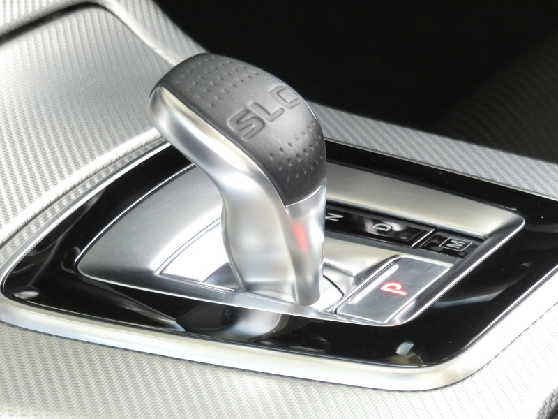 メルセデスベンツ SLCクラス SLC180 ｽﾎﾟｰﾂ ﾚｰﾀﾞｰｾｰﾌﾃｨPKG　1ｵｰﾅｰ 9速AT AMGｴｱﾛ&18AW ｷｰﾚｽｺﾞｰ 黒本革ｼｰﾄ/ﾋｰﾀｰ HDDﾅﾋﾞ 地ﾃﾞｼﾞ Bｶﾒﾗ ﾀﾞｲﾅﾐｯｸｾﾚｸﾄ ﾀﾞｯｼｭﾎﾞｰﾄﾞｸﾛｯｸ 純正ﾄﾞﾗﾚｺ LEDﾍｯﾄﾞﾗｲﾄ/ｱﾀﾞﾌﾟﾃｨﾌﾞHB ﾏﾙﾁｶﾗｰｱﾝﾋﾞｴﾝﾄﾗｲﾄ　2年保証付