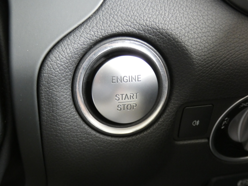 メルセデスベンツ SLCクラス SLC180 ｽﾎﾟｰﾂ ﾚｰﾀﾞｰｾｰﾌﾃｨPKG　1ｵｰﾅｰ 9速AT AMGｴｱﾛ&18AW ｷｰﾚｽｺﾞｰ 黒本革ｼｰﾄ/ﾋｰﾀｰ HDDﾅﾋﾞ 地ﾃﾞｼﾞ Bｶﾒﾗ ﾀﾞｲﾅﾐｯｸｾﾚｸﾄ ﾀﾞｯｼｭﾎﾞｰﾄﾞｸﾛｯｸ 純正ﾄﾞﾗﾚｺ LEDﾍｯﾄﾞﾗｲﾄ/ｱﾀﾞﾌﾟﾃｨﾌﾞHB ﾏﾙﾁｶﾗｰｱﾝﾋﾞｴﾝﾄﾗｲﾄ　2年保証付