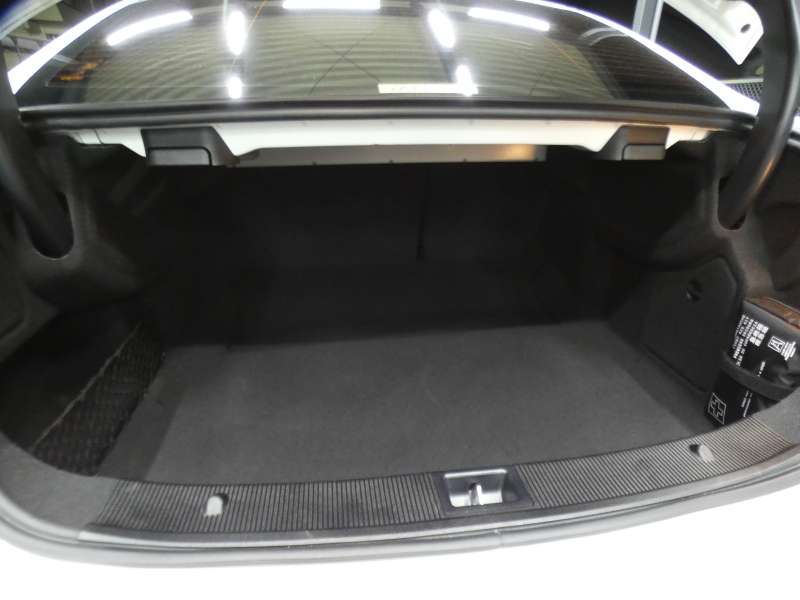 メルセデスベンツ Eクラス E250 ｸｰﾍﾟ AMGｽﾎﾟｰﾂ&ﾚｰﾀﾞｰｾｰﾌﾃｨPKG　後期 ｷｰﾚｽｺﾞｰ AMGｴｱﾛ&18ｲﾝﾁAW 赤本革ｼｰﾄ ｼｰﾄﾋｰﾀｰ HDDﾅﾋﾞ 地ﾃﾞｼﾞ 360度ｶﾒﾗ ﾄﾞﾗﾚｺ H&Rﾀﾞｳﾝｻｽ  ﾊﾟｰｸﾄﾛﾆｯｸｾﾝｻｰ LEDﾍｯﾄﾞﾗｲﾄ/ｱﾀﾞﾌﾟﾃｨﾌﾞHB　2年保証付