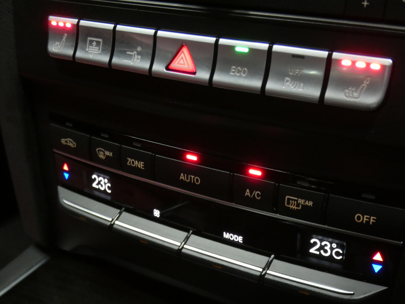 メルセデスベンツ Eクラス E250 ｸｰﾍﾟ AMGｽﾎﾟｰﾂ&ﾚｰﾀﾞｰｾｰﾌﾃｨPKG　後期 ｷｰﾚｽｺﾞｰ AMGｴｱﾛ&18ｲﾝﾁAW 赤本革ｼｰﾄ ｼｰﾄﾋｰﾀｰ HDDﾅﾋﾞ 地ﾃﾞｼﾞ 360度ｶﾒﾗ ﾄﾞﾗﾚｺ H&Rﾀﾞｳﾝｻｽ  ﾊﾟｰｸﾄﾛﾆｯｸｾﾝｻｰ LEDﾍｯﾄﾞﾗｲﾄ/ｱﾀﾞﾌﾟﾃｨﾌﾞHB　2年保証付