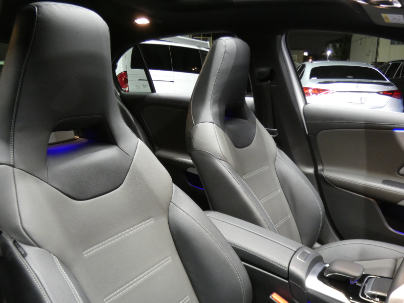 AMG Aクラス A35 4MATIC AMGｱﾄﾞﾊﾞﾝｽﾄﾞ&ﾅﾋﾞｹﾞｰｼｮﾝ&ﾚｰﾀﾞｰｾｰﾌﾃｨPKG　1ｵｰﾅｰ meｺﾈｸﾄ AMGｴｱﾛ 18ｲﾝﾁｱﾙﾐ 強化ﾌﾞﾚｰｷ 灰黒革 ﾊﾟﾉﾗﾏｻﾝﾙｰﾌ MBUXﾅﾋﾞ 360ｶﾒﾗ ﾍｯﾄﾞｱｯﾌﾟD 液晶ﾒｰﾀｰ ｱﾄﾞﾊﾞﾝｽﾄﾞS 純正ﾄﾞﾗﾚｺ LEDﾍｯﾄﾞﾗｲﾄ　2年保証付