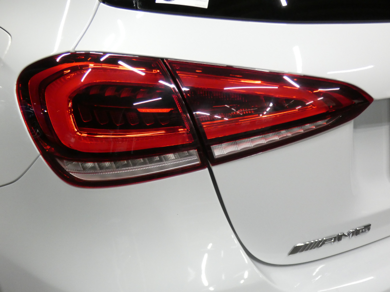 AMG Aクラス A35 4MATIC AMGｱﾄﾞﾊﾞﾝｽﾄﾞ&ﾅﾋﾞｹﾞｰｼｮﾝ&ﾚｰﾀﾞｰｾｰﾌﾃｨPKG　1ｵｰﾅｰ meｺﾈｸﾄ AMGｴｱﾛ 18ｲﾝﾁｱﾙﾐ 強化ﾌﾞﾚｰｷ 灰黒革 ﾊﾟﾉﾗﾏｻﾝﾙｰﾌ MBUXﾅﾋﾞ 360ｶﾒﾗ ﾍｯﾄﾞｱｯﾌﾟD 液晶ﾒｰﾀｰ ｱﾄﾞﾊﾞﾝｽﾄﾞS 純正ﾄﾞﾗﾚｺ LEDﾍｯﾄﾞﾗｲﾄ　2年保証付