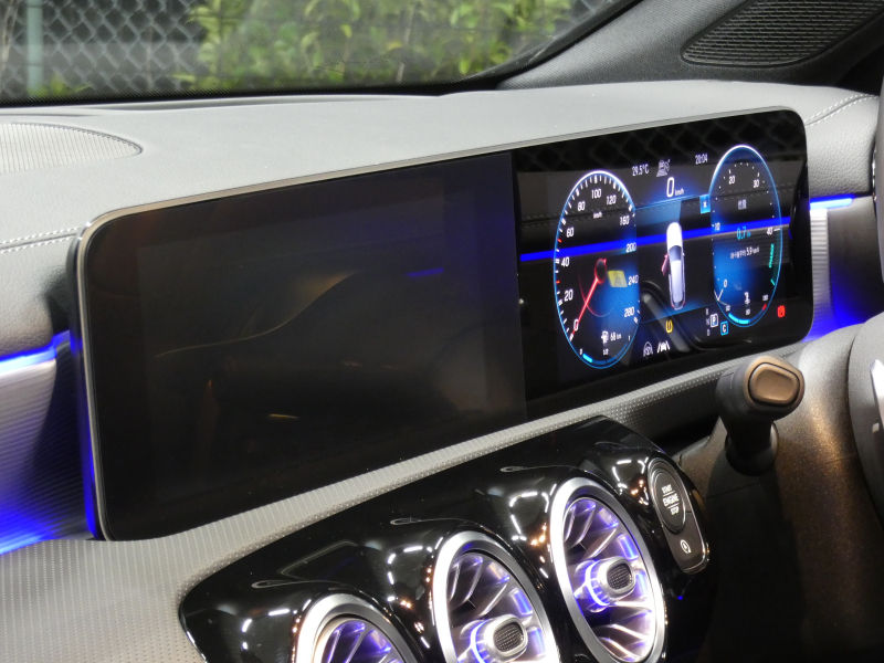 AMG Aクラス A35 4MATIC AMGｱﾄﾞﾊﾞﾝｽﾄﾞ&ﾅﾋﾞｹﾞｰｼｮﾝ&ﾚｰﾀﾞｰｾｰﾌﾃｨPKG　1ｵｰﾅｰ meｺﾈｸﾄ AMGｴｱﾛ 18ｲﾝﾁｱﾙﾐ 強化ﾌﾞﾚｰｷ 灰黒革 ﾊﾟﾉﾗﾏｻﾝﾙｰﾌ MBUXﾅﾋﾞ 360ｶﾒﾗ ﾍｯﾄﾞｱｯﾌﾟD 液晶ﾒｰﾀｰ ｱﾄﾞﾊﾞﾝｽﾄﾞS 純正ﾄﾞﾗﾚｺ LEDﾍｯﾄﾞﾗｲﾄ　2年保証付