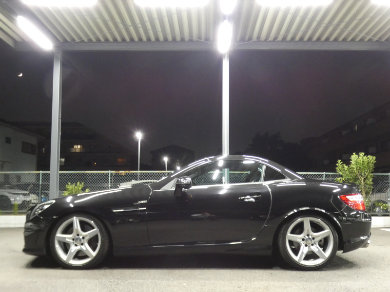 メルセデスベンツ SLKクラス SLK200 ﾄﾚﾝﾄﾞ+ AMGｽﾎﾟｰﾂ&ﾚｰﾀﾞｰｾｰﾌﾃｨPKG　9速AT 2,000ccE/G AMGｴｱﾛ 18ｲﾝﾁAW ﾀﾞｳﾝｻｽ FOXﾏﾌﾗｰ 黒本革ｼｰﾄ ﾋｰﾀｰ&ｴｱｽｶｰﾌ HDDﾅﾋﾞ 地ﾃﾞｼﾞ ﾊﾞｯｸｶﾒﾗ ﾃﾞｼﾞﾀﾙｲﾝﾅｰﾐﾗｰ ﾊﾟﾄﾞﾙｼﾌﾄ ｷｾﾉﾝﾗｲﾄ/ｱﾀﾞﾌﾟﾃｨﾌﾞHB　2年保証付