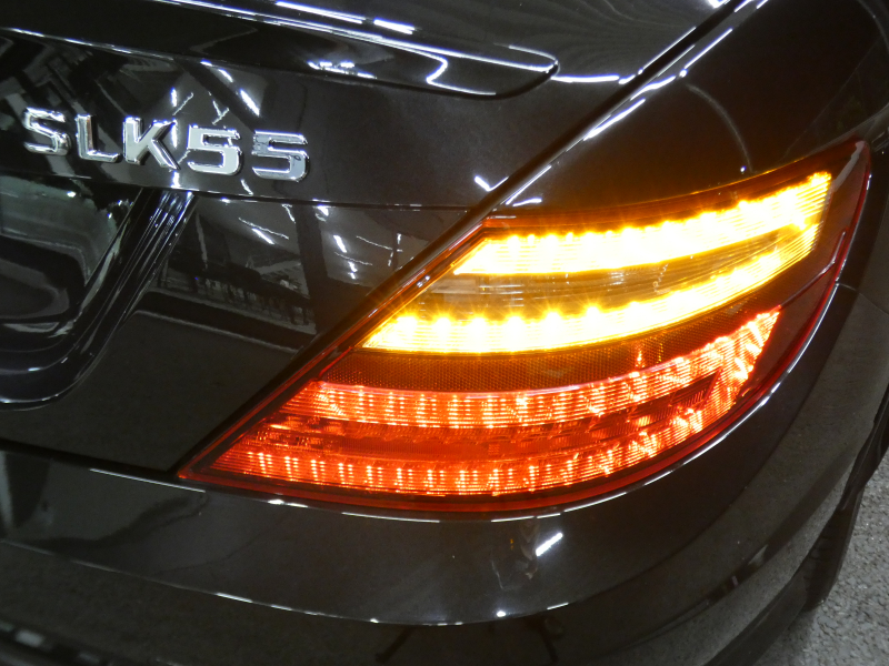 メルセデスベンツ SLKクラス SLK200 ﾄﾚﾝﾄﾞ+ AMGｽﾎﾟｰﾂ&ﾚｰﾀﾞｰｾｰﾌﾃｨPKG　9速AT 2,000ccE/G AMGｴｱﾛ 18ｲﾝﾁAW ﾀﾞｳﾝｻｽ FOXﾏﾌﾗｰ 黒本革ｼｰﾄ ﾋｰﾀｰ&ｴｱｽｶｰﾌ HDDﾅﾋﾞ 地ﾃﾞｼﾞ ﾊﾞｯｸｶﾒﾗ ﾃﾞｼﾞﾀﾙｲﾝﾅｰﾐﾗｰ ﾊﾟﾄﾞﾙｼﾌﾄ ｷｾﾉﾝﾗｲﾄ/ｱﾀﾞﾌﾟﾃｨﾌﾞHB　2年保証付