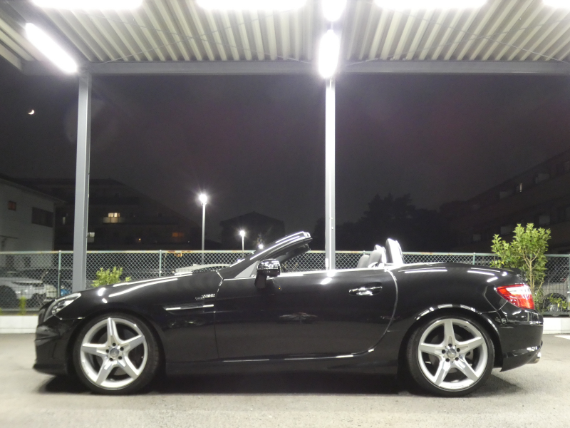 メルセデスベンツ SLKクラス SLK200 ﾄﾚﾝﾄﾞ+ AMGｽﾎﾟｰﾂ&ﾚｰﾀﾞｰｾｰﾌﾃｨPKG　9速AT 2,000ccE/G AMGｴｱﾛ 18ｲﾝﾁAW ﾀﾞｳﾝｻｽ FOXﾏﾌﾗｰ 黒本革ｼｰﾄ ﾋｰﾀｰ&ｴｱｽｶｰﾌ HDDﾅﾋﾞ 地ﾃﾞｼﾞ ﾊﾞｯｸｶﾒﾗ ﾃﾞｼﾞﾀﾙｲﾝﾅｰﾐﾗｰ ﾊﾟﾄﾞﾙｼﾌﾄ ｷｾﾉﾝﾗｲﾄ/ｱﾀﾞﾌﾟﾃｨﾌﾞHB　2年保証付