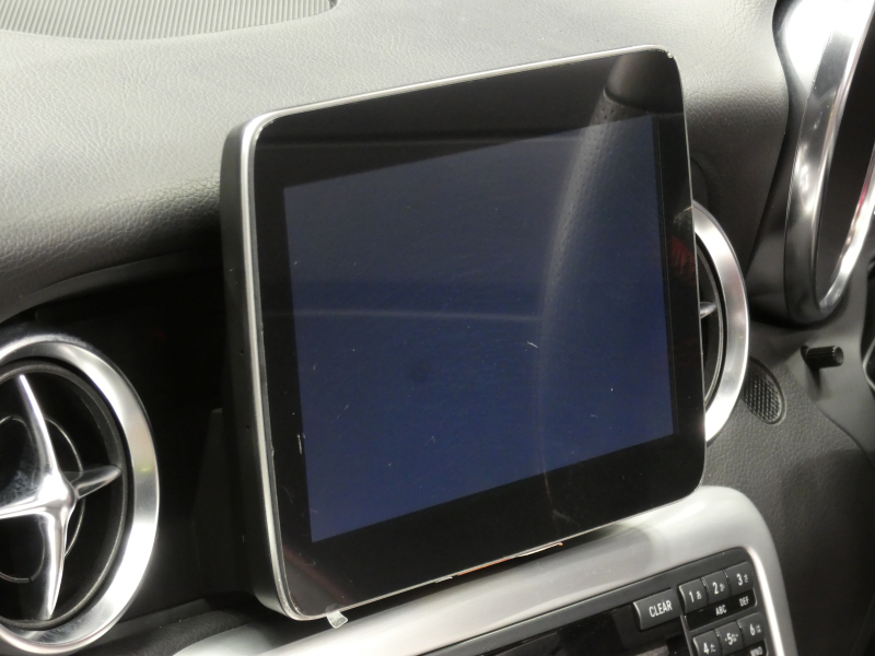 メルセデスベンツ SLKクラス SLK200 ﾄﾚﾝﾄﾞ+ AMGｽﾎﾟｰﾂ&ﾚｰﾀﾞｰｾｰﾌﾃｨPKG　9速AT 2,000ccE/G AMGｴｱﾛ 18ｲﾝﾁAW ﾀﾞｳﾝｻｽ FOXﾏﾌﾗｰ 黒本革ｼｰﾄ ﾋｰﾀｰ&ｴｱｽｶｰﾌ HDDﾅﾋﾞ 地ﾃﾞｼﾞ ﾊﾞｯｸｶﾒﾗ ﾃﾞｼﾞﾀﾙｲﾝﾅｰﾐﾗｰ ﾊﾟﾄﾞﾙｼﾌﾄ ｷｾﾉﾝﾗｲﾄ/ｱﾀﾞﾌﾟﾃｨﾌﾞHB　2年保証付