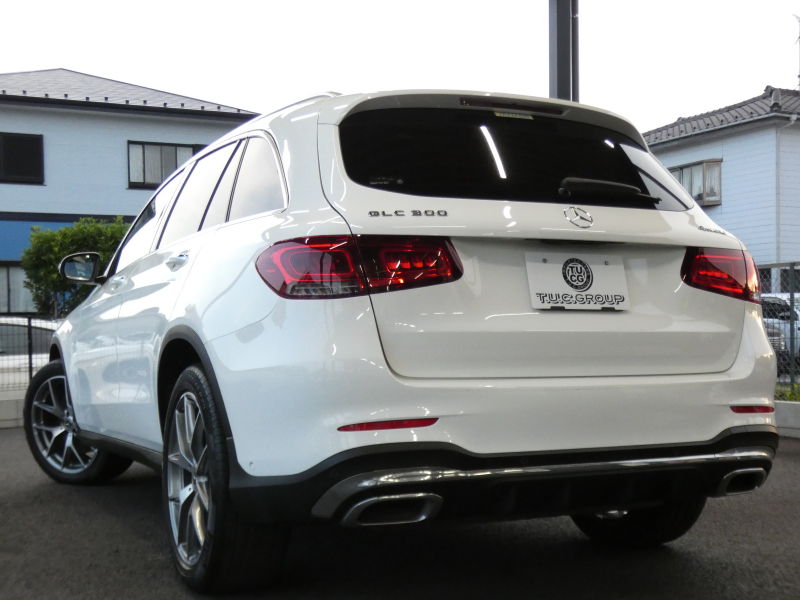 メルセデスベンツ GLC GLC300 4MATIC AMGﾗｲﾝ ﾚｻﾞｰｴｸｽｸﾙｰｼﾌﾞ&ﾚｰﾀﾞｰｾｰﾌﾃｨPKG　後期 meｺﾈｸﾄ 黒本革 ｼｰﾄﾋｰﾀｰ&ﾍﾞﾝﾁﾚｰﾀｰ ﾊﾟﾉﾗﾏｻﾝﾙｰﾌ MBUXﾅﾋﾞTV  360ｶﾒﾗ Burmester ﾍｯﾄﾞｱｯﾌﾟD ｴｱﾊﾞﾗﾝｽPKG 純正ﾄﾞﾗﾚｺ AMGｴｱﾛ&20ｲﾝﾁAW　2年保証付