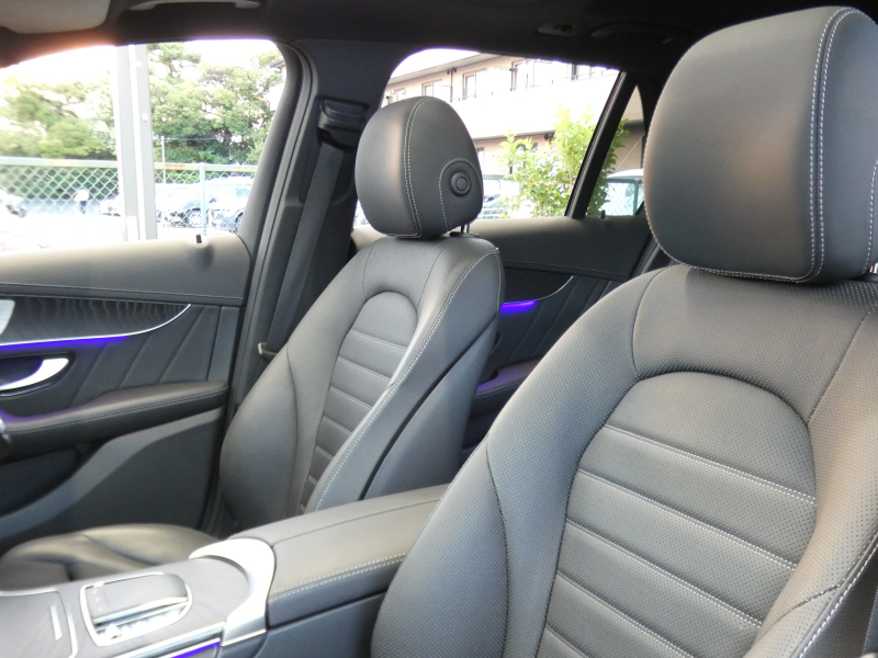 メルセデスベンツ GLC GLC300 4MATIC AMGﾗｲﾝ ﾚｻﾞｰｴｸｽｸﾙｰｼﾌﾞ&ﾚｰﾀﾞｰｾｰﾌﾃｨPKG　後期 meｺﾈｸﾄ 黒本革 ｼｰﾄﾋｰﾀｰ&ﾍﾞﾝﾁﾚｰﾀｰ ﾊﾟﾉﾗﾏｻﾝﾙｰﾌ MBUXﾅﾋﾞTV  360ｶﾒﾗ Burmester ﾍｯﾄﾞｱｯﾌﾟD ｴｱﾊﾞﾗﾝｽPKG 純正ﾄﾞﾗﾚｺ AMGｴｱﾛ&20ｲﾝﾁAW　2年保証付