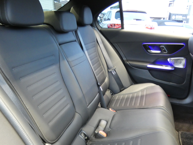 メルセデスベンツ Cクラス C220d AVG AMGﾗｲﾝ&ﾚｻﾞｰｴｸｽｸﾙｰｼﾌﾞ&ﾍﾞｰｼｯｸ&ﾄﾞﾗｲﾊﾞｰｽﾞPKG　ISG搭載 AMGｴｱﾛ&18AW 黒革ｼｰﾄ ﾊﾟﾉﾗﾏSR ﾘｱｱｸｽﾙｽﾃｱﾘﾝｸﾞ MBUXﾅﾋﾞTV 360ｶﾒﾗ Aｶｰﾌﾟﾚｲ ﾍｯﾄﾞｱｯﾌﾟD ﾃﾞｼﾞﾀﾙｺｯｸﾋﾟｯﾄD Burmester 自動ﾄﾗﾝｸ　新車保証継承可能