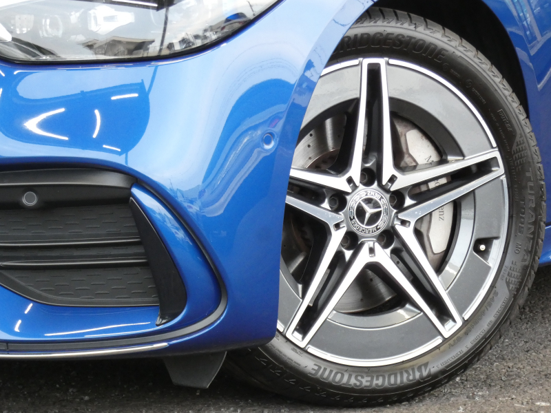 メルセデスベンツ Cクラス C220d AVG AMGﾗｲﾝ&ﾚｻﾞｰｴｸｽｸﾙｰｼﾌﾞ&ﾍﾞｰｼｯｸ&ﾄﾞﾗｲﾊﾞｰｽﾞPKG　ISG搭載 AMGｴｱﾛ&18AW 黒革ｼｰﾄ ﾊﾟﾉﾗﾏSR ﾘｱｱｸｽﾙｽﾃｱﾘﾝｸﾞ MBUXﾅﾋﾞTV 360ｶﾒﾗ Aｶｰﾌﾟﾚｲ ﾍｯﾄﾞｱｯﾌﾟD ﾃﾞｼﾞﾀﾙｺｯｸﾋﾟｯﾄD Burmester 自動ﾄﾗﾝｸ　新車保証継承可能