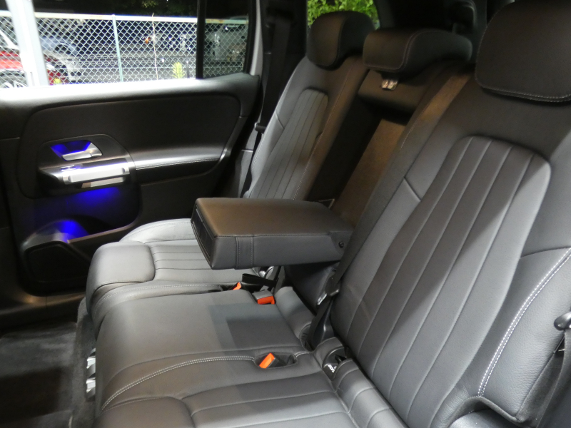 メルセデスベンツ GLB GLB180 ﾚｻﾞｰｴｸｽｸﾙｰｼﾌﾞ&ﾚｰﾀﾞｰｾｰﾌﾃｨPKG　meｺﾈｸﾄ 黒本革ｼｰﾄ/ﾋｰﾀｰ MBUXﾅﾋﾞ 地ﾃﾞｼﾞ 360度ｶﾒﾗ 純正ﾄﾞﾗﾚｺ ﾊﾟｰｸﾄﾛﾆｯｸｾﾝｻｰ 純正18ｲﾝﾁAW LEDﾍｯﾄﾞﾗｲﾄ ｱﾝﾋﾞｴﾝﾄﾗｲﾄ 自動ﾘｱｹﾞｰﾄ/ﾌｯﾄOP　2年保証付