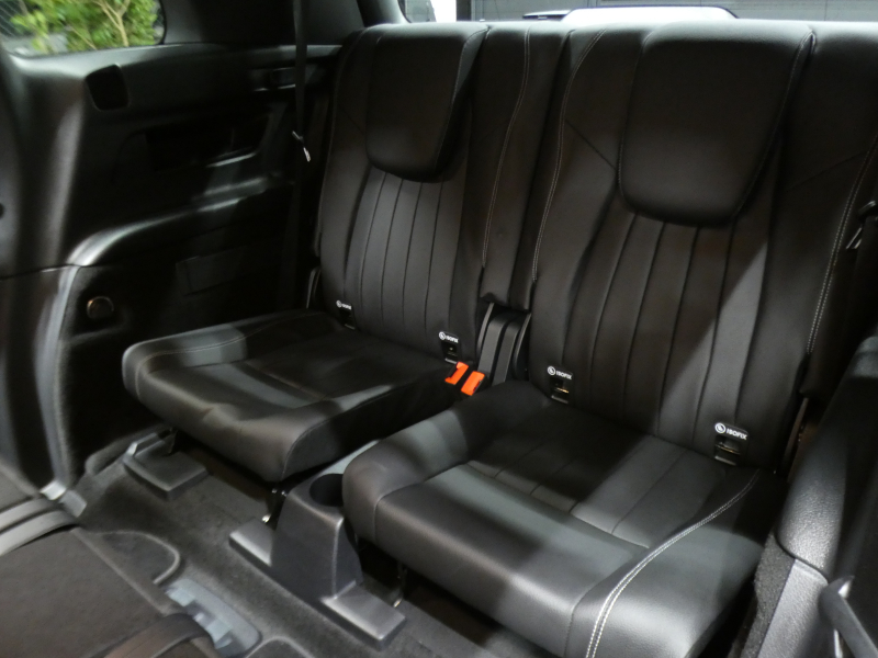 メルセデスベンツ GLB GLB180 ﾚｻﾞｰｴｸｽｸﾙｰｼﾌﾞ&ﾚｰﾀﾞｰｾｰﾌﾃｨPKG　meｺﾈｸﾄ 黒本革ｼｰﾄ/ﾋｰﾀｰ MBUXﾅﾋﾞ 地ﾃﾞｼﾞ 360度ｶﾒﾗ 純正ﾄﾞﾗﾚｺ ﾊﾟｰｸﾄﾛﾆｯｸｾﾝｻｰ 純正18ｲﾝﾁAW LEDﾍｯﾄﾞﾗｲﾄ ｱﾝﾋﾞｴﾝﾄﾗｲﾄ 自動ﾘｱｹﾞｰﾄ/ﾌｯﾄOP　2年保証付