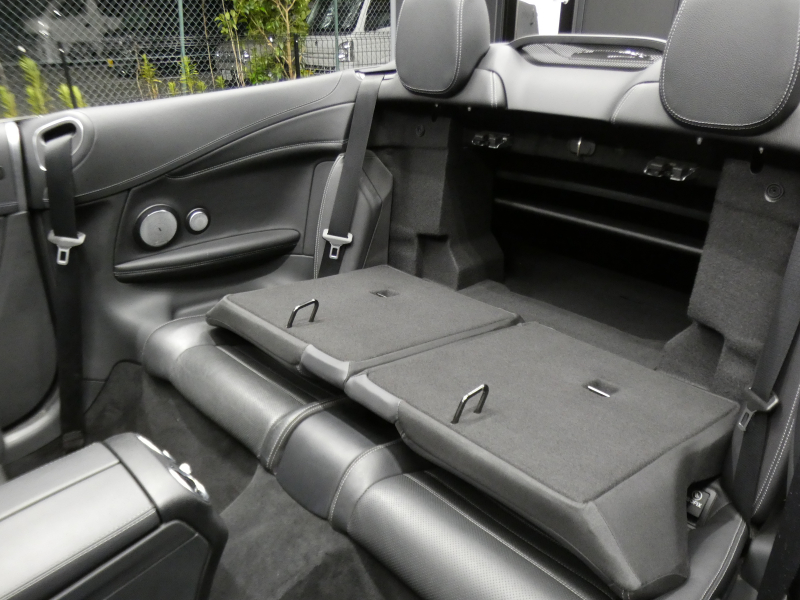 メルセデスベンツ Cクラス C300 ｶﾌﾞﾘｵﾚ ｽﾎﾟｰﾂ ﾚｰﾀﾞｰｾｰﾌﾃｨPKG　受注生産ﾓﾃﾞﾙ 9速AT AMGｴｱﾛ&19ｲﾝﾁｱﾙﾐ 黒本革 黒幌 HDDﾅﾋﾞ 地ﾃﾞｼﾞ Bｶﾒﾗ Bluetoothｵｰﾃﾞｨｵ 360ﾄﾞﾗﾚｺ LEDﾍｯﾄﾞﾗｲﾄ ｱﾀﾞﾌﾟﾃｨﾌﾞHB ｴｱﾊﾞﾗﾝｽPKG Burmesterｻﾗｳﾝﾄﾞ　2年保証付