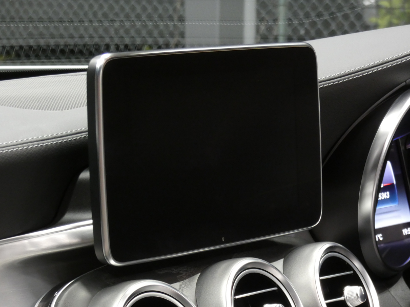 メルセデスベンツ Cクラス C300 ｶﾌﾞﾘｵﾚ ｽﾎﾟｰﾂ ﾚｰﾀﾞｰｾｰﾌﾃｨPKG　受注生産ﾓﾃﾞﾙ 9速AT AMGｴｱﾛ&19ｲﾝﾁｱﾙﾐ 黒本革 黒幌 HDDﾅﾋﾞ 地ﾃﾞｼﾞ Bｶﾒﾗ Bluetoothｵｰﾃﾞｨｵ 360ﾄﾞﾗﾚｺ LEDﾍｯﾄﾞﾗｲﾄ ｱﾀﾞﾌﾟﾃｨﾌﾞHB ｴｱﾊﾞﾗﾝｽPKG Burmesterｻﾗｳﾝﾄﾞ　2年保証付