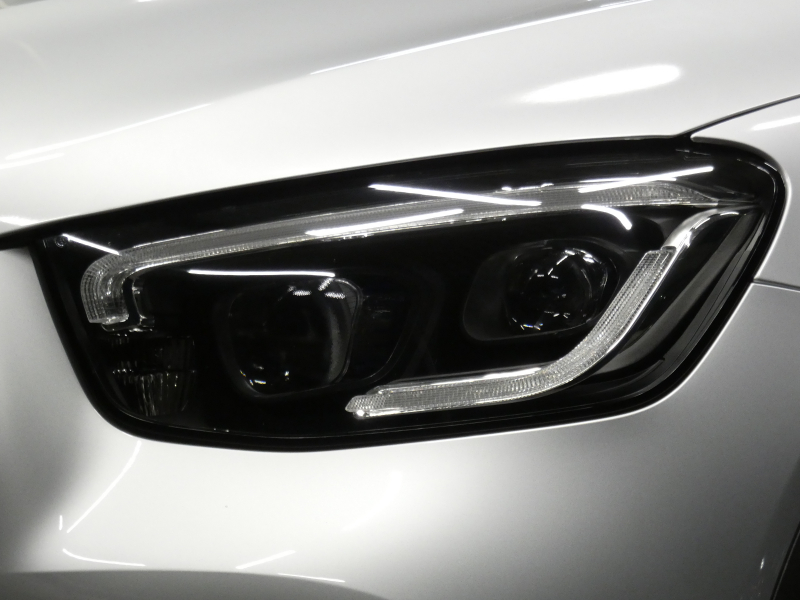 AMG GLC GLC43 4MATIC ﾚｻﾞｰｴｸｽｸﾙｰｼﾌﾞ&ﾚｰﾀﾞｰｾｰﾌﾃｨPKG　後期 390ps meｺﾈｸﾄ 赤黒革/ﾋｰﾀｰ ﾊﾟﾉﾗﾏｻﾝﾙｰﾌ MBUXﾅﾋﾞ 地ﾃﾞｼﾞ 360ｶﾒﾗ ﾍｯﾄﾞｱｯﾌﾟD 前後ﾄﾞﾗﾚｺ Burmester ｴｱﾊﾞﾗﾝｽPKG LEDﾍｯﾄﾞﾗｲﾄ AMGｴｱﾛ/20ｲﾝﾁAW　2年保証付