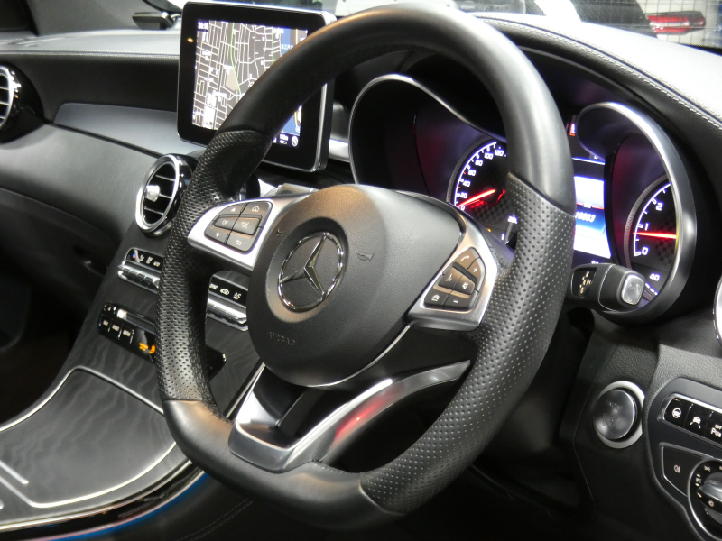 AMG GLC GLC43 4MATIC ﾚｻﾞｰｴｸｽｸﾙｰｼﾌﾞ&ﾚｰﾀﾞｰｾｰﾌﾃｨPKG　9AT AMGｴｱﾛ&21ｲﾝﾁAW 黒本革ｼｰﾄ/前後ﾋｰﾀｰ ﾊﾟﾉﾗﾏSR HDDﾅﾋﾞ 地ﾃﾞｼﾞ 360度ｶﾒﾗ Burmester LEDﾍｯﾄﾞﾗｲﾄ ｵｰﾄﾘｱｹﾞｰﾄ/ﾌｯﾄOP ｴｱﾊﾞﾗﾝｽPKG　2年保証付