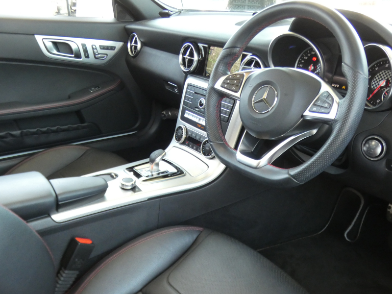 メルセデスベンツ SLCクラス SLC180 ｽﾎﾟｰﾂ ﾚｰﾀﾞｰｾｰﾌﾃｨPKG　9速AT AMGｴｱﾛ&18AW ｷｰﾚｽｺﾞｰ 黒本革ｼｰﾄ/ﾋｰﾀｰ HDDﾅﾋﾞ 地ﾃﾞｼﾞ Bｶﾒﾗ ﾀﾞｲﾅﾐｯｸｾﾚｸﾄ ﾀﾞｯｼｭﾎﾞｰﾄﾞｸﾛｯｸ LEDﾍｯﾄﾞﾗｲﾄ/ｱﾀﾞﾌﾟﾃｨﾌﾞHB 純正ﾄﾞﾗﾚｺ　2年保証付