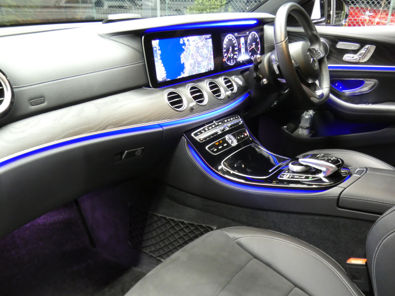 メルセデスベンツ Eクラス E200 ｱﾊﾞﾝｷﾞｬﾙﾄﾞ ｽﾎﾟｰﾂ ﾚｰﾀﾞｰｾｰﾌﾃｨPKG　1ｵｰﾅｰ AMGｴｱﾛ&19AW ﾚｻﾞｰARTICO/DINAMICAｺﾝﾋﾞｼｰﾄ HDDﾅﾋﾞ 地ﾃﾞｼﾞ AppleCarPlay 360度ｶﾒﾗ 純正ﾄﾞﾗﾚｺ LEDﾍｯﾄﾞﾗｲﾄ/ｵｰﾄHB ﾏﾙﾁｶﾗｰｱﾝﾋﾞｴﾝﾄﾗｲﾄ　2年保証付