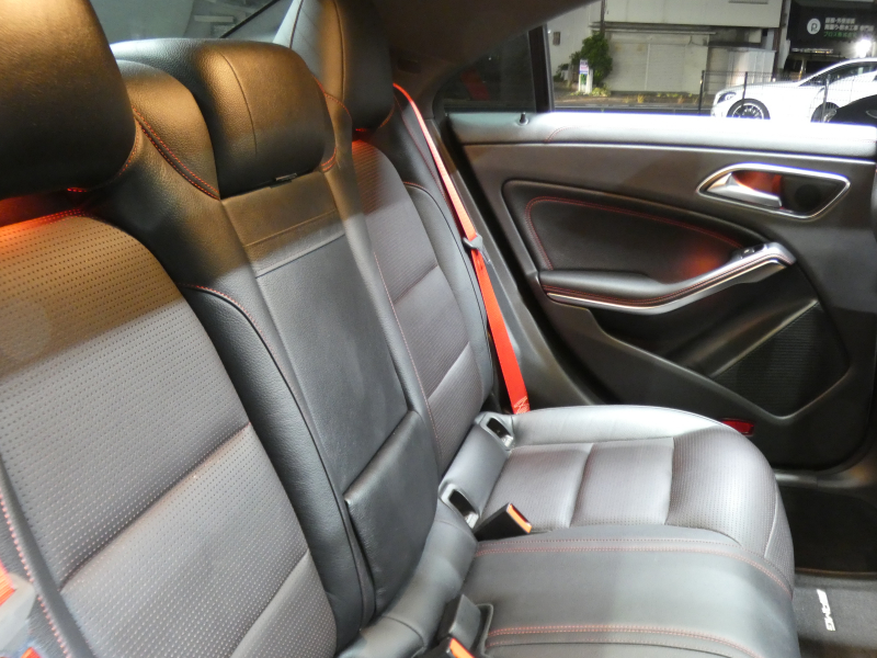 AMG CLAクラス CLA45 4MATIC ﾚｰﾀﾞｰｾｰﾌﾃｨPKG　中期 381ps AMGﾊﾟﾌｫｰﾏﾝｽｴｸﾞｿﾞｰｽﾄ AMGｴｱﾛ&18AW AMGﾀﾞｲﾅﾐｯｸｾﾚｸﾄ ｷｰﾚｽｺﾞｰ 黒革ｼｰﾄ/ﾋｰﾀｰ ﾊﾟﾉﾗﾏｻﾝﾙｰﾌ ﾅﾋﾞ 地ﾃﾞｼﾞ Bｶﾒﾗ AppleCarPlay 前後ﾄﾞﾗﾚｺ H&Rﾀﾞｳﾝｻｽ ﾊﾟﾅﾒﾘｶｰﾅｸﾞﾘﾙ　2年保証付