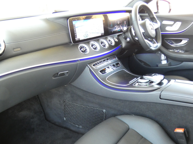 メルセデスベンツ Eクラス E300 ｸｰﾍﾟ ｽﾎﾟｰﾂ ｴｸｽｸﾙｰｼﾌﾞ&ﾚｰﾀﾞｰｾｰﾌﾃｨPKG　245ps AMGｴｱﾛ&19AW ﾄﾗﾝｸｽﾎﾟｲﾗｰ ｷｰﾚｽｺﾞｰ ﾅｯﾊﾟ黒革 ﾍﾞﾝﾁﾚｰﾀｰ&ﾏｯｻｰｼﾞ ﾊﾟﾉﾗﾏｻﾝﾙｰﾌ ﾅﾋﾞTV 360ｶﾒﾗ Aｶｰﾌﾟﾚｲ Burmester ﾍｯﾄﾞｱｯﾌﾟD ｴｱﾊﾞﾗﾝｽPKG ｵｰﾄﾄﾗﾝｸ　2年保証付