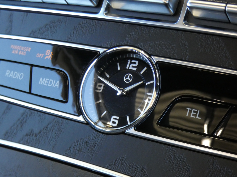 メルセデスベンツ Eクラス E300 ｸｰﾍﾟ ｽﾎﾟｰﾂ ｴｸｽｸﾙｰｼﾌﾞ&ﾚｰﾀﾞｰｾｰﾌﾃｨPKG　245ps AMGｴｱﾛ&19AW ﾄﾗﾝｸｽﾎﾟｲﾗｰ ｷｰﾚｽｺﾞｰ ﾅｯﾊﾟ黒革 ﾍﾞﾝﾁﾚｰﾀｰ&ﾏｯｻｰｼﾞ ﾊﾟﾉﾗﾏｻﾝﾙｰﾌ ﾅﾋﾞTV 360ｶﾒﾗ Aｶｰﾌﾟﾚｲ Burmester ﾍｯﾄﾞｱｯﾌﾟD ｴｱﾊﾞﾗﾝｽPKG ｵｰﾄﾄﾗﾝｸ　2年保証付