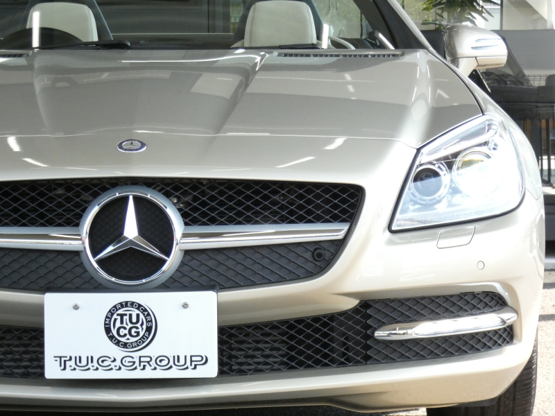 メルセデスベンツ SLKクラス SLK200 BL-EF ﾕｰﾃｨﾘﾃｨPKG　1ｵｰﾅｰ 希少ﾎﾞﾃﾞｨ&ｲﾝﾃﾘｱｶﾗｰ ｷｰﾚｽｺﾞｰ ﾍﾞｰｼﾞｭ革ｼｰﾄ/ﾋｰﾀｰ/ｴｱｽｶｰﾌ HDDﾅﾋﾞ 地ﾃﾞｼﾞ BTｵｰﾃﾞｨｵ ﾊﾟﾄﾞﾙｼﾌﾄ ﾊﾟｰｸﾄﾛﾆｯｸｾﾝｻｰ ｱﾃﾝｼｮﾝｱｼｽﾄ ｸﾙｰｽﾞｺﾝﾄﾛｰﾙ 純正17ｲﾝﾁAW　2年保証付