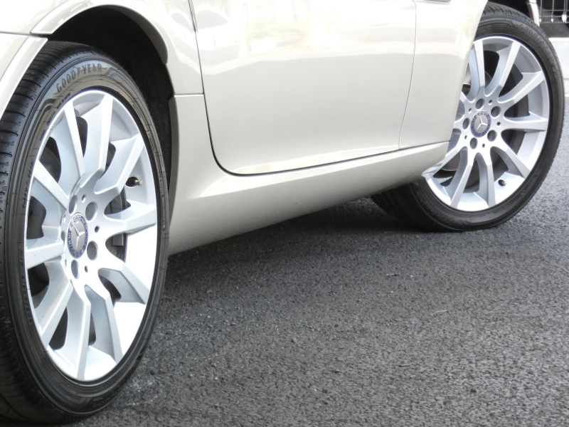 メルセデスベンツ SLKクラス SLK200 BL-EF ﾕｰﾃｨﾘﾃｨPKG　1ｵｰﾅｰ 希少ﾎﾞﾃﾞｨ&ｲﾝﾃﾘｱｶﾗｰ ｷｰﾚｽｺﾞｰ ﾍﾞｰｼﾞｭ革ｼｰﾄ/ﾋｰﾀｰ/ｴｱｽｶｰﾌ HDDﾅﾋﾞ 地ﾃﾞｼﾞ BTｵｰﾃﾞｨｵ ﾊﾟﾄﾞﾙｼﾌﾄ ﾊﾟｰｸﾄﾛﾆｯｸｾﾝｻｰ ｱﾃﾝｼｮﾝｱｼｽﾄ ｸﾙｰｽﾞｺﾝﾄﾛｰﾙ 純正17ｲﾝﾁAW　2年保証付