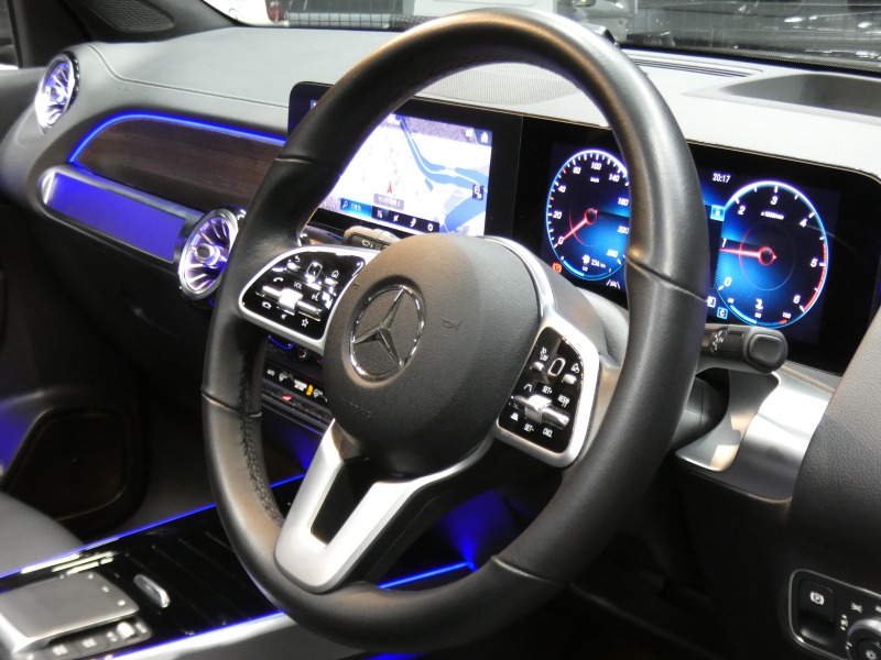 メルセデスベンツ GLB GLB200d ﾚｻﾞｰｴｸｽｸﾙｰｼﾌﾞ&ｱﾄﾞﾊﾞﾝｽﾄﾞ&ﾅﾋﾞｹﾞｰｼｮﾝ&ﾚｰﾀﾞｰｾｰﾌﾃｨPKG　1ｵｰﾅｰ meｺﾈｸﾄ 黒本革ｼｰﾄ ﾊﾟﾉﾗﾏSR MBUXﾅﾋﾞTV Aｶｰﾌﾟﾚｲ 360度ｶﾒﾗ 純正ﾄﾞﾗﾚｺ HUD 純正18ｲﾝﾁAW LEDﾍｯﾄﾞﾗｲﾄ 自動ﾘｱｹﾞｰﾄ　2年保証付