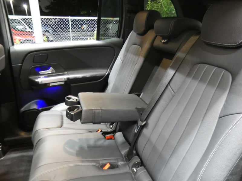 メルセデスベンツ GLB GLB200d ﾚｻﾞｰｴｸｽｸﾙｰｼﾌﾞ&ｱﾄﾞﾊﾞﾝｽﾄﾞ&ﾅﾋﾞｹﾞｰｼｮﾝ&ﾚｰﾀﾞｰｾｰﾌﾃｨPKG　1ｵｰﾅｰ meｺﾈｸﾄ 黒本革ｼｰﾄ ﾊﾟﾉﾗﾏSR MBUXﾅﾋﾞTV Aｶｰﾌﾟﾚｲ 360度ｶﾒﾗ 純正ﾄﾞﾗﾚｺ HUD 純正18ｲﾝﾁAW LEDﾍｯﾄﾞﾗｲﾄ 自動ﾘｱｹﾞｰﾄ　2年保証付