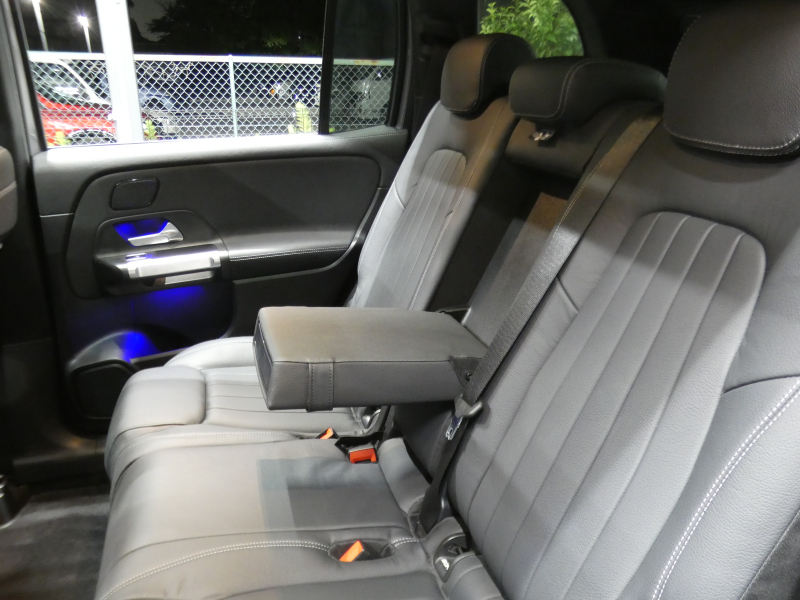 メルセデスベンツ GLB GLB200d ﾚｻﾞｰｴｸｽｸﾙｰｼﾌﾞ&ｱﾄﾞﾊﾞﾝｽﾄﾞ&ﾅﾋﾞｹﾞｰｼｮﾝ&ﾚｰﾀﾞｰｾｰﾌﾃｨPKG　1ｵｰﾅｰ meｺﾈｸﾄ 黒本革ｼｰﾄ ﾊﾟﾉﾗﾏSR MBUXﾅﾋﾞTV Aｶｰﾌﾟﾚｲ 360度ｶﾒﾗ 純正ﾄﾞﾗﾚｺ HUD 純正18ｲﾝﾁAW LEDﾍｯﾄﾞﾗｲﾄ 自動ﾘｱｹﾞｰﾄ　2年保証付