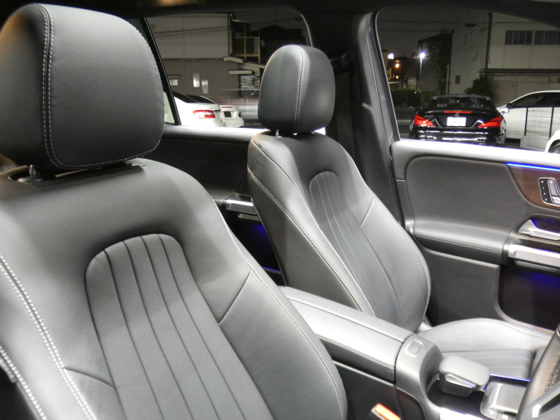 メルセデスベンツ GLB GLB200d ﾚｻﾞｰｴｸｽｸﾙｰｼﾌﾞ&ｱﾄﾞﾊﾞﾝｽﾄﾞ&ﾅﾋﾞｹﾞｰｼｮﾝ&ﾚｰﾀﾞｰｾｰﾌﾃｨPKG　1ｵｰﾅｰ meｺﾈｸﾄ 黒本革ｼｰﾄ ﾊﾟﾉﾗﾏSR MBUXﾅﾋﾞTV Aｶｰﾌﾟﾚｲ 360度ｶﾒﾗ 純正ﾄﾞﾗﾚｺ HUD 純正18ｲﾝﾁAW LEDﾍｯﾄﾞﾗｲﾄ 自動ﾘｱｹﾞｰﾄ　2年保証付