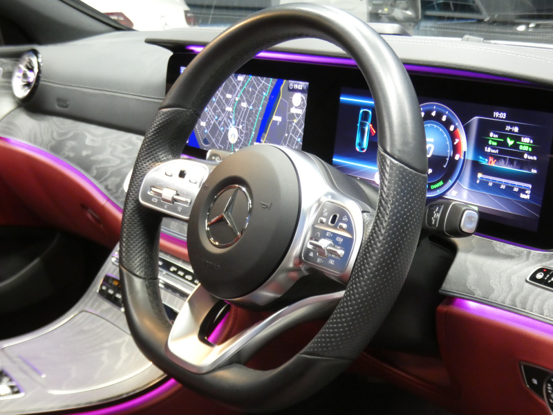 メルセデスベンツ CLS CLS450 4MATIC スポーツ エクスクルーシブ&レーダーセーフティPKG 1オーナー ISG搭載 AMGエアロ&19AW 赤黒ナッパレザー/ベンチレーター/マッサージ サンルーフ ナビTV Appleカープレイ 360度カメラ ドラレコ Burmester ヘッドアップD エアバランスPKG 自動トランク LEDライト 2年保証付