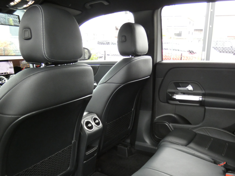 メルセデスベンツ GLB GLB250 4MATIC ｽﾎﾟｰﾂ ﾚｰﾀﾞｰｾｰﾌﾃｨPKG　meｺﾈｸﾄ ｷｰﾚｽｺﾞｰ AMGｴｱﾛ&20ｲﾝﾁAW 黒本革ｼｰﾄ MBUXﾅﾋﾞ 地ﾃﾞｼﾞ 360度ｶﾒﾗ ﾀﾞｲﾅﾐｯｸｾﾚｸﾄ ﾊﾟﾄﾞﾙｼﾌﾄ ﾃﾞｼﾞﾀﾙｲﾝﾅｰﾐﾗｰ/前後ﾄﾞﾗﾚｺ 自動ﾘｱｹﾞｰﾄ LEDﾍｯﾄﾞﾗｲﾄ ｵｰﾄHB　2年保証付