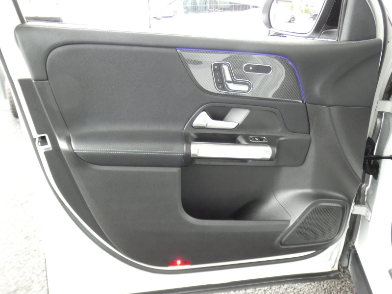 メルセデスベンツ GLB GLB250 4MATIC ｽﾎﾟｰﾂ ﾚｰﾀﾞｰｾｰﾌﾃｨPKG　meｺﾈｸﾄ ｷｰﾚｽｺﾞｰ AMGｴｱﾛ&20ｲﾝﾁAW 黒本革ｼｰﾄ MBUXﾅﾋﾞ 地ﾃﾞｼﾞ 360度ｶﾒﾗ ﾀﾞｲﾅﾐｯｸｾﾚｸﾄ ﾊﾟﾄﾞﾙｼﾌﾄ ﾃﾞｼﾞﾀﾙｲﾝﾅｰﾐﾗｰ/前後ﾄﾞﾗﾚｺ 自動ﾘｱｹﾞｰﾄ LEDﾍｯﾄﾞﾗｲﾄ ｵｰﾄHB　2年保証付