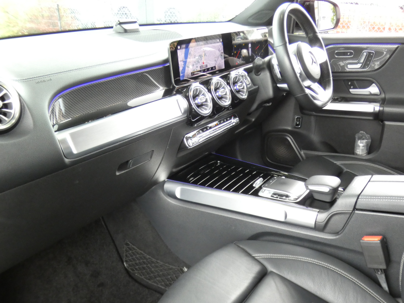 メルセデスベンツ GLB GLB250 4MATIC ｽﾎﾟｰﾂ ﾚｰﾀﾞｰｾｰﾌﾃｨPKG　meｺﾈｸﾄ ｷｰﾚｽｺﾞｰ AMGｴｱﾛ&20ｲﾝﾁAW 黒本革ｼｰﾄ MBUXﾅﾋﾞ 地ﾃﾞｼﾞ 360度ｶﾒﾗ ﾀﾞｲﾅﾐｯｸｾﾚｸﾄ ﾊﾟﾄﾞﾙｼﾌﾄ ﾃﾞｼﾞﾀﾙｲﾝﾅｰﾐﾗｰ/前後ﾄﾞﾗﾚｺ 自動ﾘｱｹﾞｰﾄ LEDﾍｯﾄﾞﾗｲﾄ ｵｰﾄHB　2年保証付