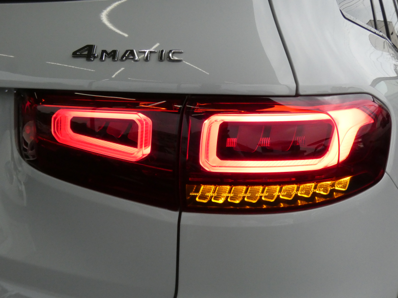 メルセデスベンツ GLB GLB250 4MATIC ｽﾎﾟｰﾂ ﾚｰﾀﾞｰｾｰﾌﾃｨPKG　meｺﾈｸﾄ ｷｰﾚｽｺﾞｰ AMGｴｱﾛ&20ｲﾝﾁAW 黒本革ｼｰﾄ MBUXﾅﾋﾞ 地ﾃﾞｼﾞ 360度ｶﾒﾗ ﾀﾞｲﾅﾐｯｸｾﾚｸﾄ ﾊﾟﾄﾞﾙｼﾌﾄ ﾃﾞｼﾞﾀﾙｲﾝﾅｰﾐﾗｰ/前後ﾄﾞﾗﾚｺ 自動ﾘｱｹﾞｰﾄ LEDﾍｯﾄﾞﾗｲﾄ ｵｰﾄHB　2年保証付