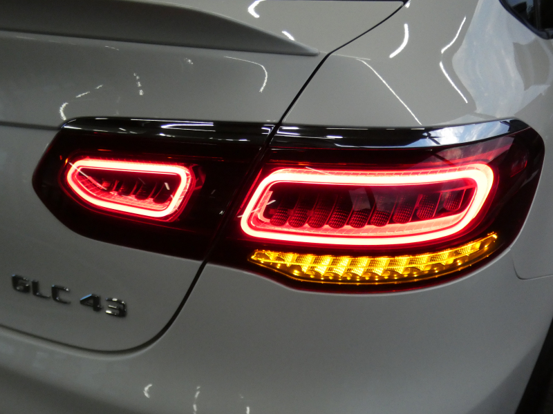 AMG GLCクーペ GLC43 4MATIC ｸｰﾍﾟ ﾚｻﾞｰｴｸｽｸﾙｰｼﾌﾞ&ﾚｰﾀﾞｰｾｰﾌﾃｨPKG　後期 390ps meｺﾈｸﾄ 黒革/ﾋｰﾀｰ/ﾍﾞﾝﾁﾚｰﾀｰ/ﾏｯｻｰｼﾞ ｻﾝﾙｰﾌ MBUXﾅﾋﾞ 地ﾃﾞｼﾞ 360ｶﾒﾗ ﾍｯﾄﾞｱｯﾌﾟD 360度ﾄﾞﾗﾚｺ Burmester ｴｱﾊﾞﾗﾝｽPKG LEDﾍｯﾄﾞﾗｲﾄ AMGｴｱﾛ/20ｲﾝﾁAW　2年保証付