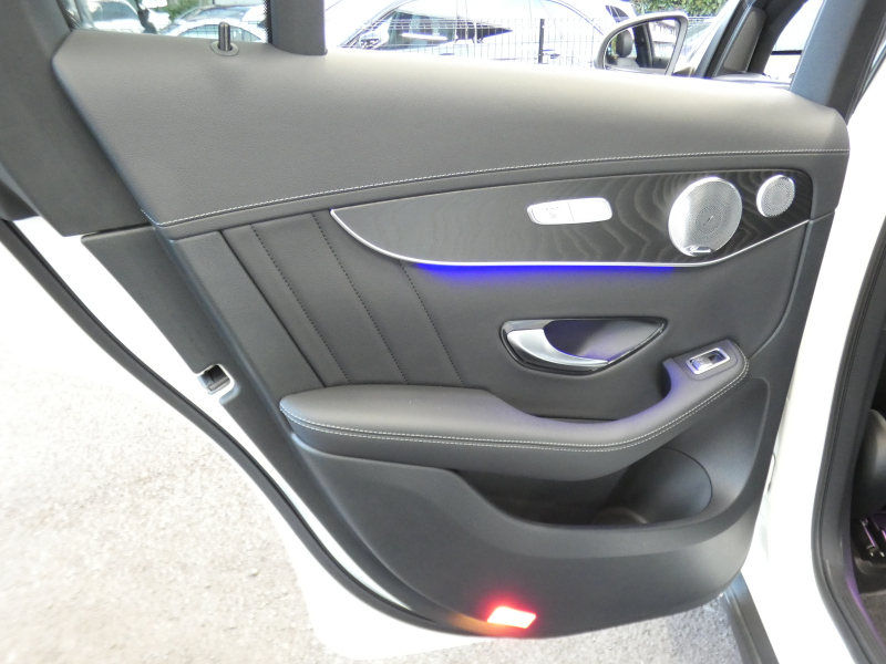 AMG GLCクーペ GLC43 4MATIC ｸｰﾍﾟ ﾚｻﾞｰｴｸｽｸﾙｰｼﾌﾞ&ﾚｰﾀﾞｰｾｰﾌﾃｨPKG　後期 390ps meｺﾈｸﾄ 黒革/ﾋｰﾀｰ/ﾍﾞﾝﾁﾚｰﾀｰ/ﾏｯｻｰｼﾞ ｻﾝﾙｰﾌ MBUXﾅﾋﾞ 地ﾃﾞｼﾞ 360ｶﾒﾗ ﾍｯﾄﾞｱｯﾌﾟD 360度ﾄﾞﾗﾚｺ Burmester ｴｱﾊﾞﾗﾝｽPKG LEDﾍｯﾄﾞﾗｲﾄ AMGｴｱﾛ/20ｲﾝﾁAW　2年保証付