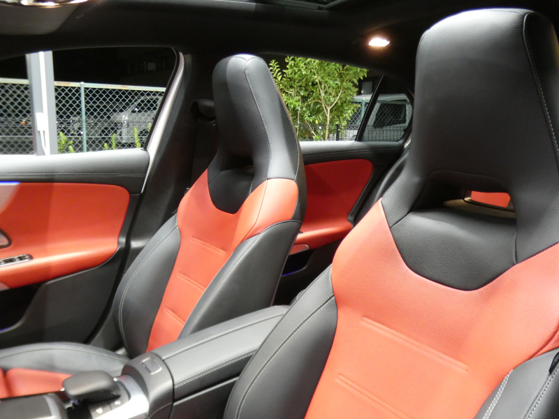 AMG Aクラス A45 S 4MATIC+ ｱﾄﾞﾊﾞﾝｽﾄﾞ&ﾅﾋﾞｹﾞｰｼｮﾝ&ﾚｰﾀﾞｰｾｰﾌﾃｨPKG　421ps AMGﾊﾟﾌｫｰﾏﾝｽｽﾃｱﾘﾝｸﾞ AMGｴｱﾛ&19ｲﾝﾁAW 赤黒革/ﾋｰﾀｰ ﾊﾟﾉﾗﾏSR MBUXﾅﾋﾞ 地ﾃﾞｼﾞ 360ｶﾒﾗ F&R&360度ﾄﾞﾗﾚｺ Burmester ﾍｯﾄﾞｱｯﾌﾟD LEDﾍｯﾄﾞﾗｲﾄ　新車保証継承可能