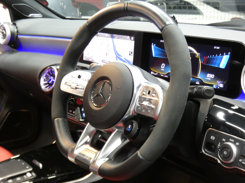 AMG Aクラス A45 S 4MATIC+ ｱﾄﾞﾊﾞﾝｽﾄﾞ&ﾅﾋﾞｹﾞｰｼｮﾝ&ﾚｰﾀﾞｰｾｰﾌﾃｨPKG　421ps AMGﾊﾟﾌｫｰﾏﾝｽｽﾃｱﾘﾝｸﾞ AMGｴｱﾛ&19ｲﾝﾁAW 赤黒革/ﾋｰﾀｰ ﾊﾟﾉﾗﾏSR MBUXﾅﾋﾞ 地ﾃﾞｼﾞ 360ｶﾒﾗ F&R&360度ﾄﾞﾗﾚｺ Burmester ﾍｯﾄﾞｱｯﾌﾟD LEDﾍｯﾄﾞﾗｲﾄ　新車保証継承可能