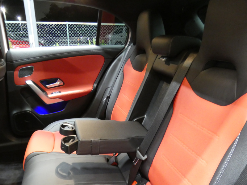 AMG Aクラス A45 S 4MATIC+ ｱﾄﾞﾊﾞﾝｽﾄﾞ&ﾅﾋﾞｹﾞｰｼｮﾝ&ﾚｰﾀﾞｰｾｰﾌﾃｨPKG　421ps AMGﾊﾟﾌｫｰﾏﾝｽｽﾃｱﾘﾝｸﾞ AMGｴｱﾛ&19ｲﾝﾁAW 赤黒革/ﾋｰﾀｰ ﾊﾟﾉﾗﾏSR MBUXﾅﾋﾞ 地ﾃﾞｼﾞ 360ｶﾒﾗ F&R&360度ﾄﾞﾗﾚｺ Burmester ﾍｯﾄﾞｱｯﾌﾟD LEDﾍｯﾄﾞﾗｲﾄ　新車保証継承可能