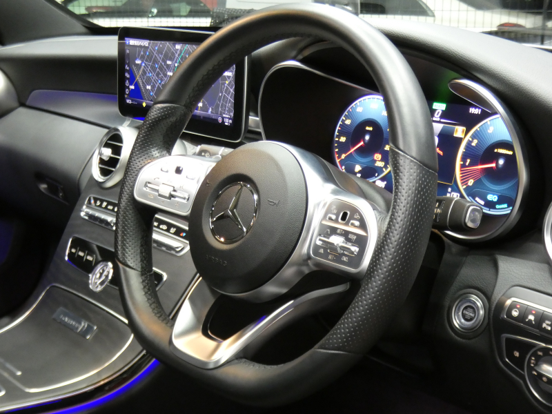 メルセデスベンツ Cクラス C200 ﾛｰﾚｳｽｴﾃﾞｨｼｮﾝ ｽﾎﾟｰﾂﾌﾟﾗｽ&ﾚｰﾀﾞｰｾｰﾌﾃｨPKG　後期最終 特別仕様  BSG搭載 9速AT meｺﾈｸﾄ 黒革 ﾊﾟﾉﾗﾏSR HDDﾅﾋﾞ 地ﾃﾞｼﾞ Appleｶｰﾌﾟﾚｲ Bｶﾒﾗ ﾍｯﾄﾞｱｯﾌﾟD 液晶ﾒｰﾀｰ LEDﾍｯﾄﾞﾗｲﾄ 自動ﾄﾗﾝｸ AMGｴｱﾛ&18AW　2年保証付